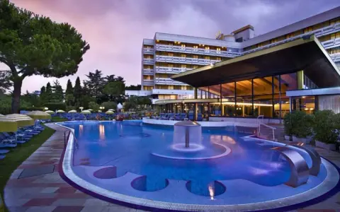Hotel Marconi Montegrotto: Piscine, Spa & Offerte | Prenota Ora