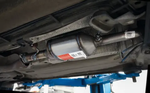 Co to jest DPF w samochodzie i dlaczego jest tak ważny dla silnika?