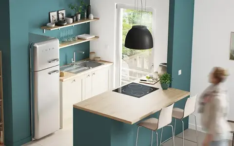Transforma tu cocina pequeña: diseño, costes y trucos para ganar espacio