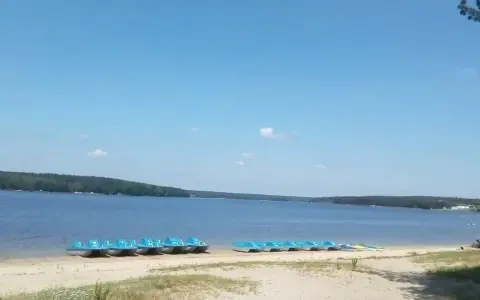 Jezioro Chańcza: Twój przewodnik po perle Świętokrzyskiego