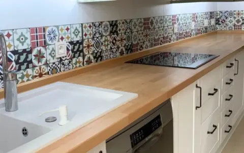Encimeras de madera: Calidez, cuidados y precios. ¿Vale la pena?