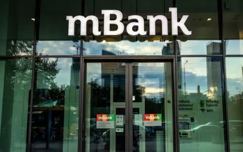 Jak zamknąć konto w mBank przez aplikację? Oto co musisz wiedzieć