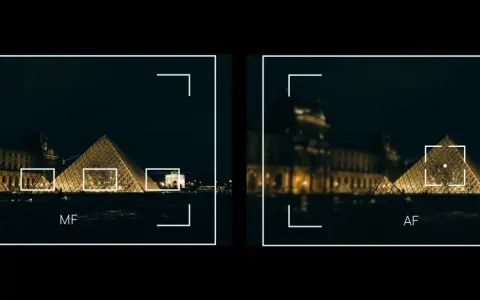 Scatti notturni del Louvre: a sinistra messa a fuoco manuale su più punti, a destra automatica sulla piramide.