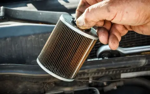 Filtre gasoil Leclerc Roques : prix, devis et pourquoi changer ?
