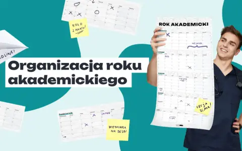 Młody student z kalendarzem planuje, jak długo trwa rok akademicki. Widać terminy, egzaminy i wyjazdy.