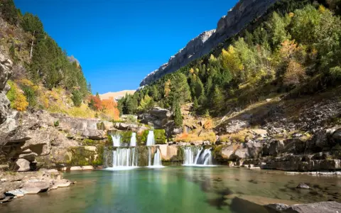 Domina la fotografía de montaña: Secretos y rutas en España