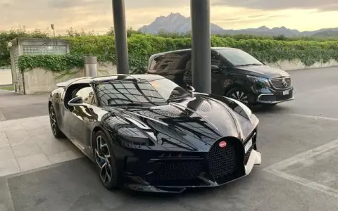 Kto kupił Bugatti La Voiture Noire? Zaskakujące informacje o nabywcy