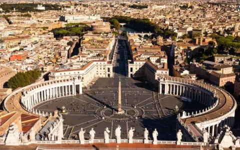 Roma: Guida Giubileo 2025 - Attrazioni, Pass e Consigli