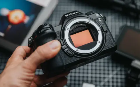 Najlepsze cyfrowe lustrzanki Nikon: porównanie modeli i funkcji