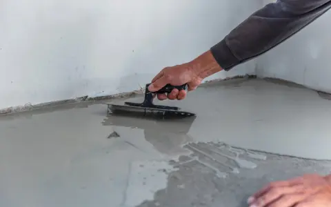 Jaką grubość powinna mieć wylewka samopoziomująca dla najlepszych efektów?