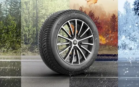 Opona Michelin CrossClimate prezentuje wszechstronność marki opon w różnych warunkach pogodowych: deszcz, jesień i śnieg.