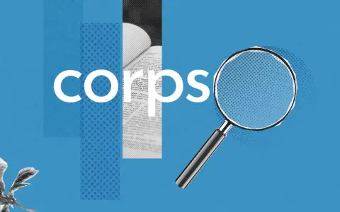Loupe examinant un livre ouvert, le mot "CORPS" en gros caractères. Un synonyme de "corps" est recherché.