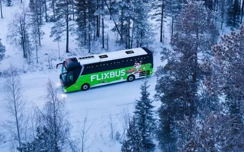 Berlin-Warszawa FlixBus: Gdzie szukać odjazdu? ZOB bez stresu!