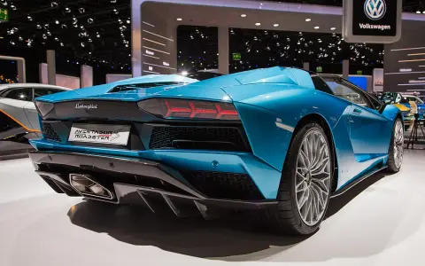 Ile kosztuje ubezpieczenie lamborghini aventador? Poznaj zaskakujące ceny