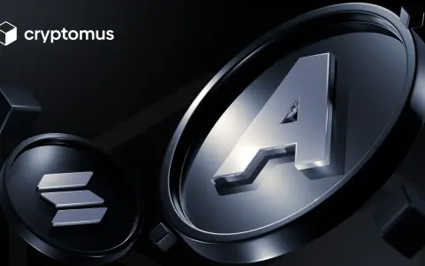 Srebrne logo Solana i duża litera "A" na ciemnym tle. Dowiedz się, czym jest altcoin.