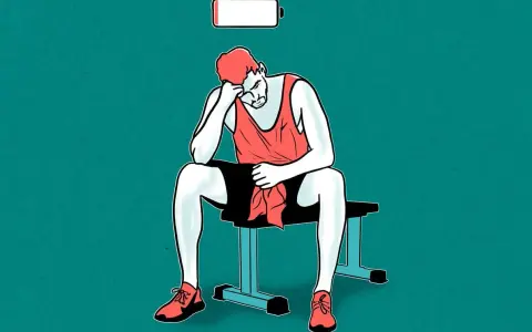 Homme épuisé, assis sur un banc, avec une batterie faible au-dessus de sa tête, symbolisant une carence en protéines.