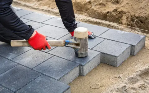 Jak dobrać kolor kostki brukowej? Poradnik krok po kroku