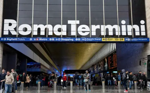 Deposito bagagli Roma: la guida per viaggiare leggero e senza stress