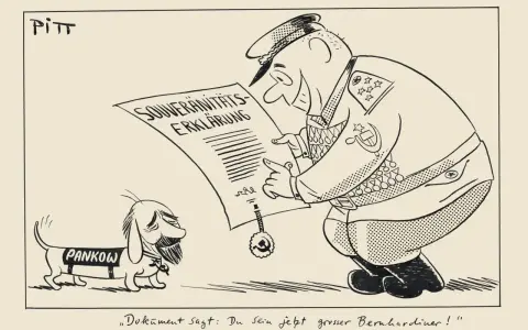 Karikatur DDR/BRD: Ein sowjetischer General präsentiert einem traurigen Dackel namens Pankow eine "Souveränitätserklärung".