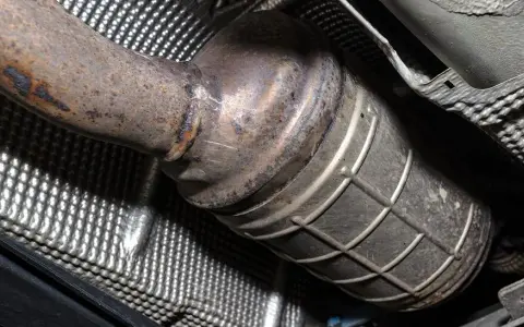 Zapchany DPF? Rozpoznaj objawy i zdiagnozuj swój diesel!