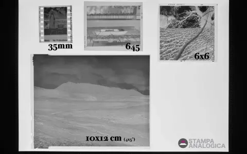 Diverse formati pellicola cinematografica: 35mm, 645, 6x6 e 10x12 cm (4x5').
