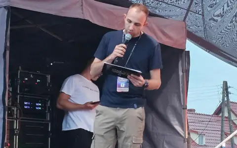 Vix. N: "Ty mnie miła ratuj" i hit "Ne Rozumiju" dlaczego viral?