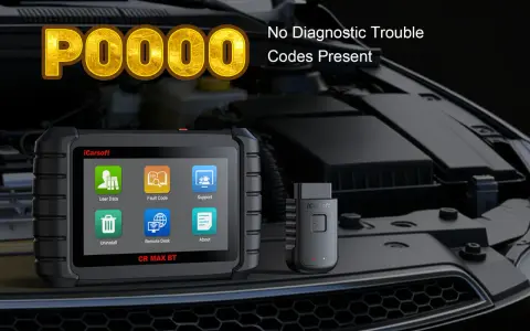 Urządzenie diagnostyczne iCarsoft CR MAX BT pokazuje brak błędów, w tym P0000.