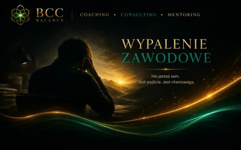 Mężczyzna zmagający się z wypaleniem zawodowym, siedzący przy biurku. Nadzieja i równowaga są możliwe.