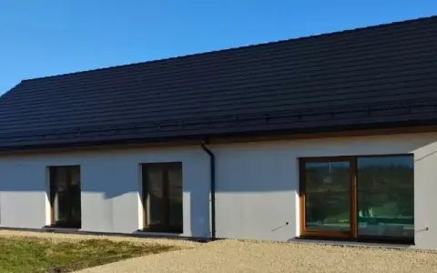 Ile kosztuje dom z prefabrykatów? Sprawdź ceny i czynniki wpływające na koszt