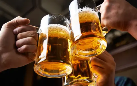 Ile węglowodanów w piwie? Sprawdź fakty i wybierz mądrze
