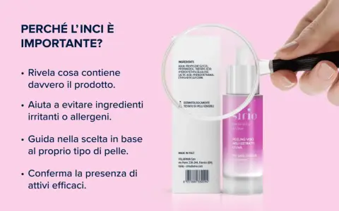 Lente d'ingrandimento su ingredienti di cosmetici fermentati, evidenziando la trasparenza e la scelta consapevole.