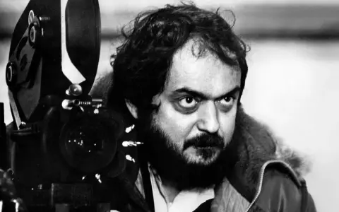 Stanley Kubrick z kamerą, pytamy: gore co to? Mistrz kina grozy i science fiction.