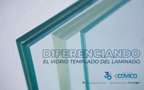 Dos muestras de vidrio, una templada y otra laminada, mostrando que tipo de vidrio es mas seguro.