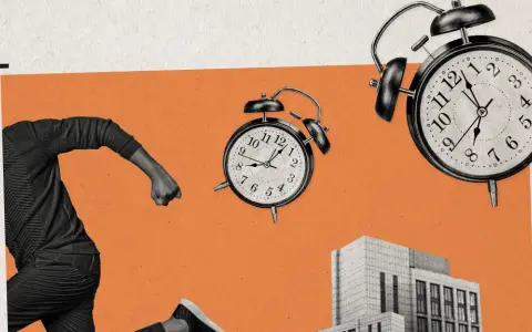 Hombre corriendo contra el tiempo en hora pico luz. Relojes antiguos flotan alrededor de un edificio moderno.