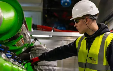 Gazy cieplarniane: Klucz do zrozumienia zmian klimatu i OZE
