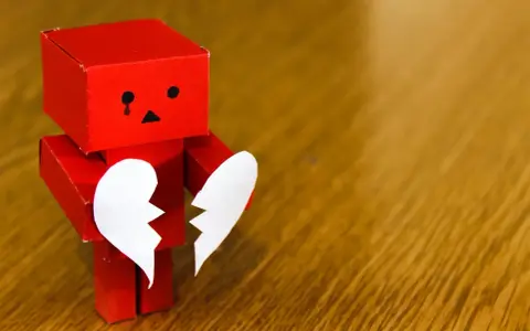 Jak odzyskać faceta po rozstaniu i uniknąć bólu emocjonalnego