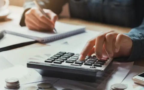 Koszt ogrzewania domu porównanie: który system jest najtańszy?