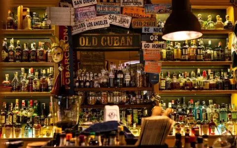 Katowice: Najlepsze drink bary znajdź idealne miejsce na wieczór