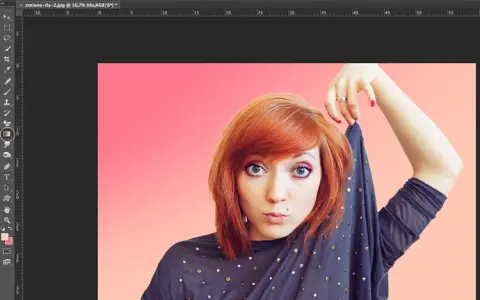 Jak zmienić kolor zdjęcia w Photoshopie - proste metody i triki