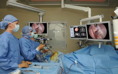 Ile trwa rehabilitacja po operacji guza mózgu? Odkryj kluczowe informacje