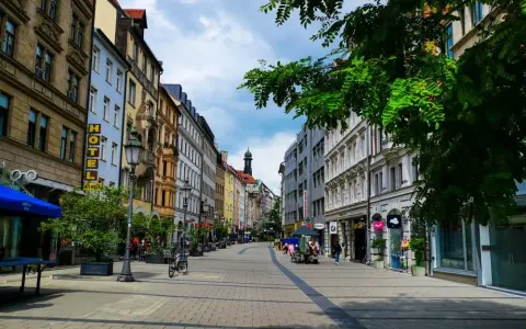 München Hotel finden: Tipps & Top-Stadtteile für Ihre Reise