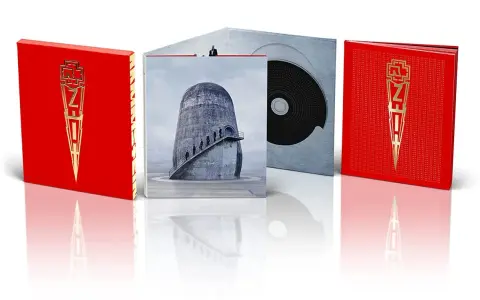 Okładki albumu Rammstein Zeit. Utwory z tego albumu to mroczna podróż.