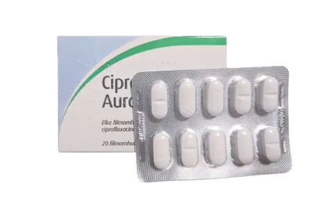 En förpackning med ciprofloxacin-tabletter och en blisterförpackning med vita tabletter, liknande Alvedon.
