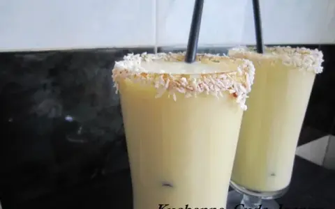 Drink z ananasem: Piña Colada, mocktaile i 7 szybkich przepisów