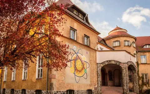 Ośrodek wychowawczy: Kiedy to rozwiązanie i jakie masz alternatywy?
