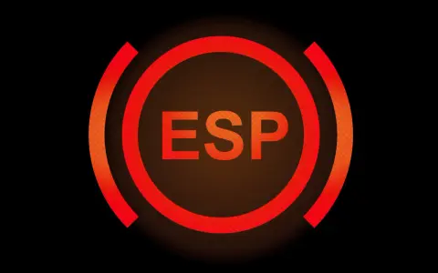 Rote ESP-Warnleuchte im Auto. Sie leuchtet auf, wenn das elektronische Stabilitätsprogramm aktiv ist.
