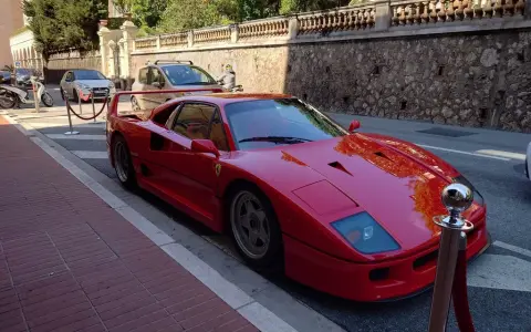 Ile kosztuje ferrari f40? Zaskakujące ceny na rynku klasyków