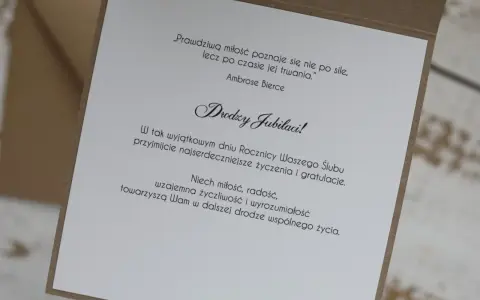 Życzenia na 10 rocznicę ślubu: "Niech miłość, radość, życzliwość i wyrozumiałość towarzyszą Wam w dalszej drodze wspólnego życia.