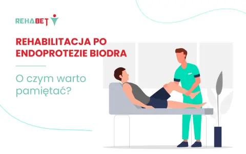 Rehabilitacja po endoprotezie biodra: fizjoterapeuta pomaga pacjentowi w ćwiczeniach. Dowiedz się, jak przewieźć pacjenta po operacji biodra.