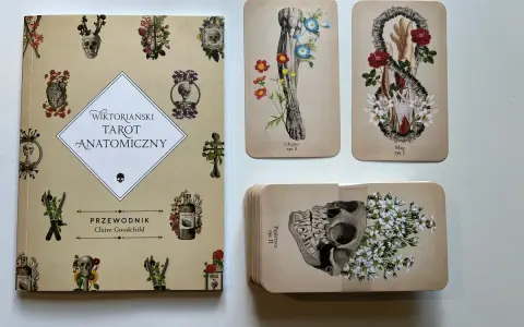 Siła Tarot: Co on czuje? Poznaj jego pasję i wewnętrzną walkę.